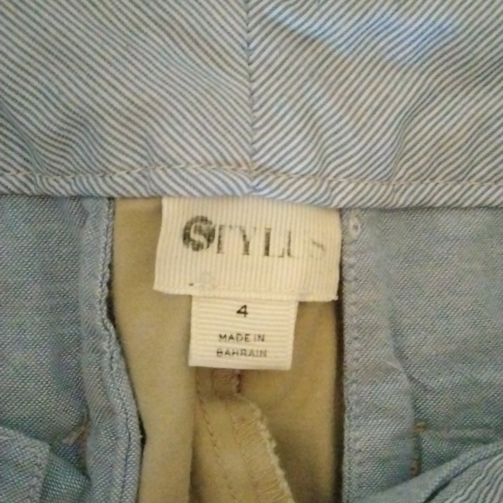 Size 4 tan pants - Picture 2 of 3